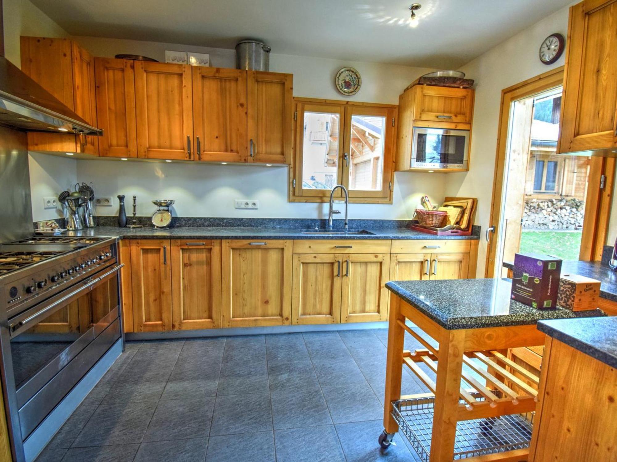 Chalet De Luxe Avec Cheminee, Terrasse, Garage A Morzine - Fr-1-524-14 エクステリア 写真